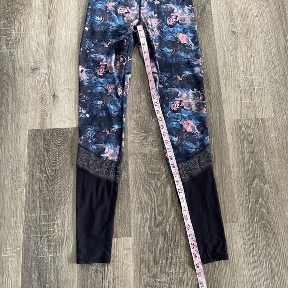 Lululemon If You're Lucky Pant Luxtreme in Moody Mirage Bark Berry Deep Navy - Picture 11 of 15